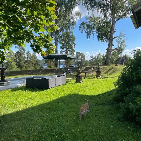 אוהל מפואר Ruhtinaanmaeen Spider Tree Tent *